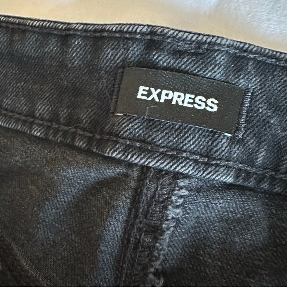 Black Low Rise Relaxed Straight Cargo Jeans
